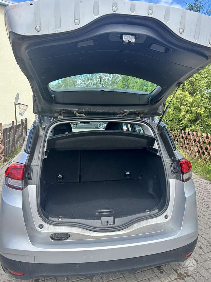 Renault Scenic, 1.5 l., Минивэн