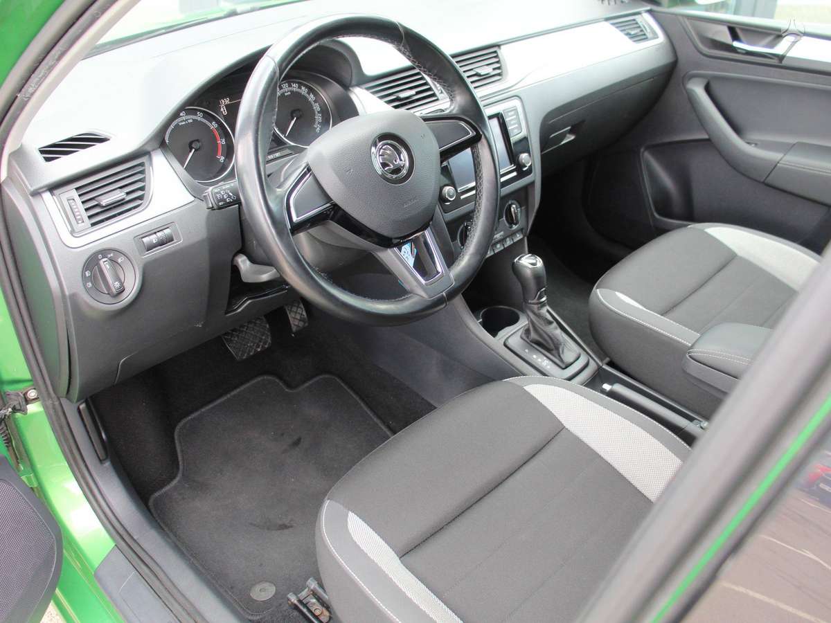 Skoda Rapid, 1.0 l., hatchback
