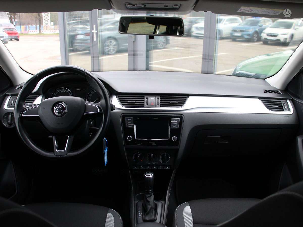 Skoda Rapid, 1.0 l., hatchback