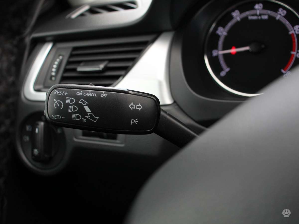 Skoda Rapid, 1.0 l., hatchback