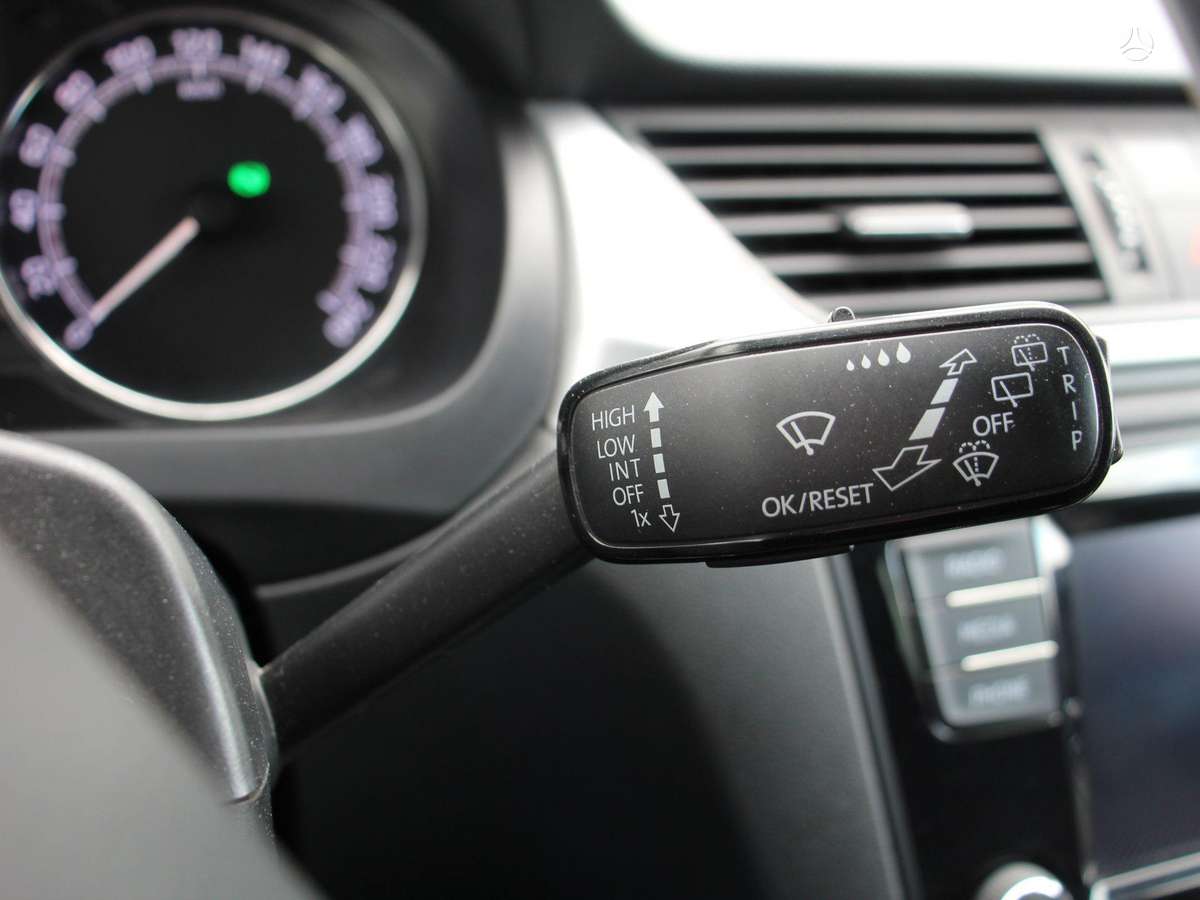 Skoda Rapid, 1.0 l., hatchback