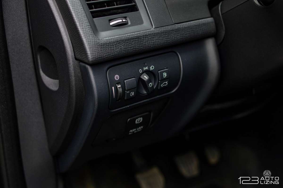 Volvo XC60, 2.0 l., Внедорожник / Кроссовер