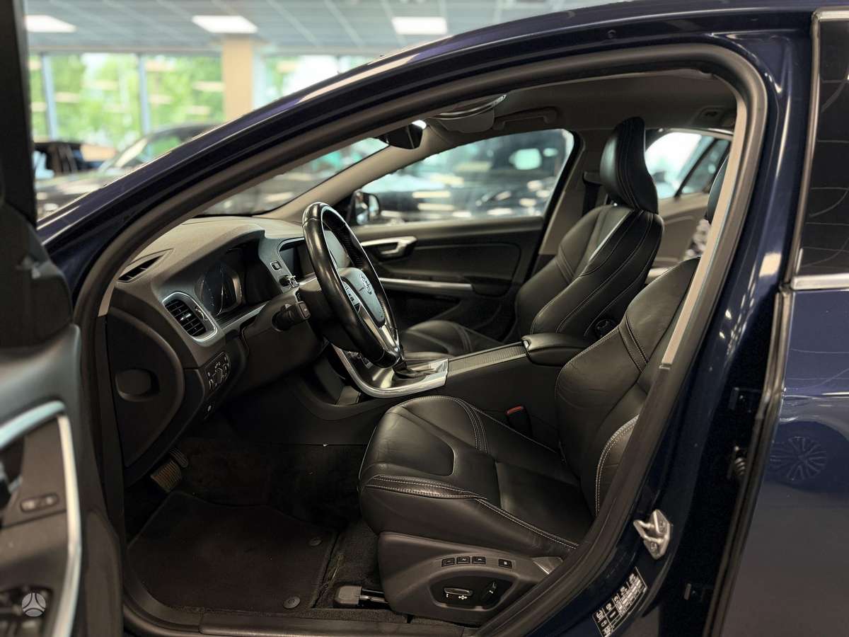 Volvo V60, 2.0 l., wagon