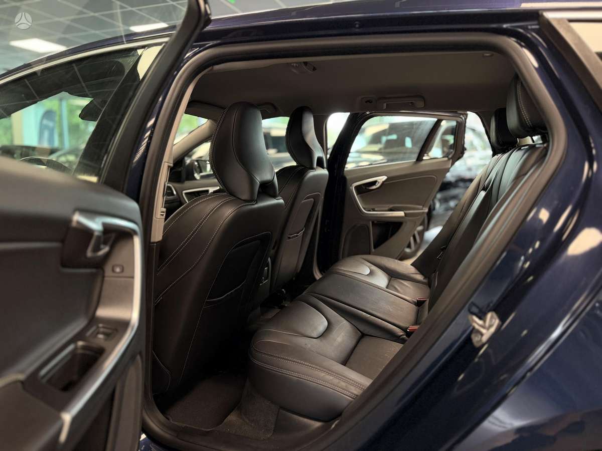 Volvo V60, 2.0 l., wagon