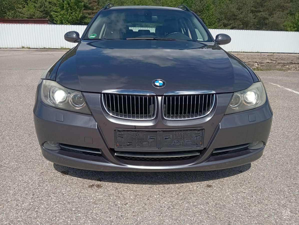 BMW 330, 3.0 l., universalas