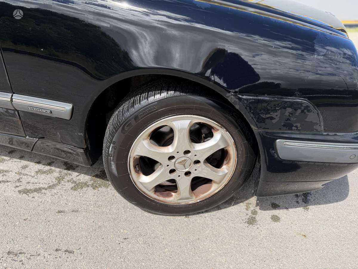 Mercedes-Benz E320, Универсал