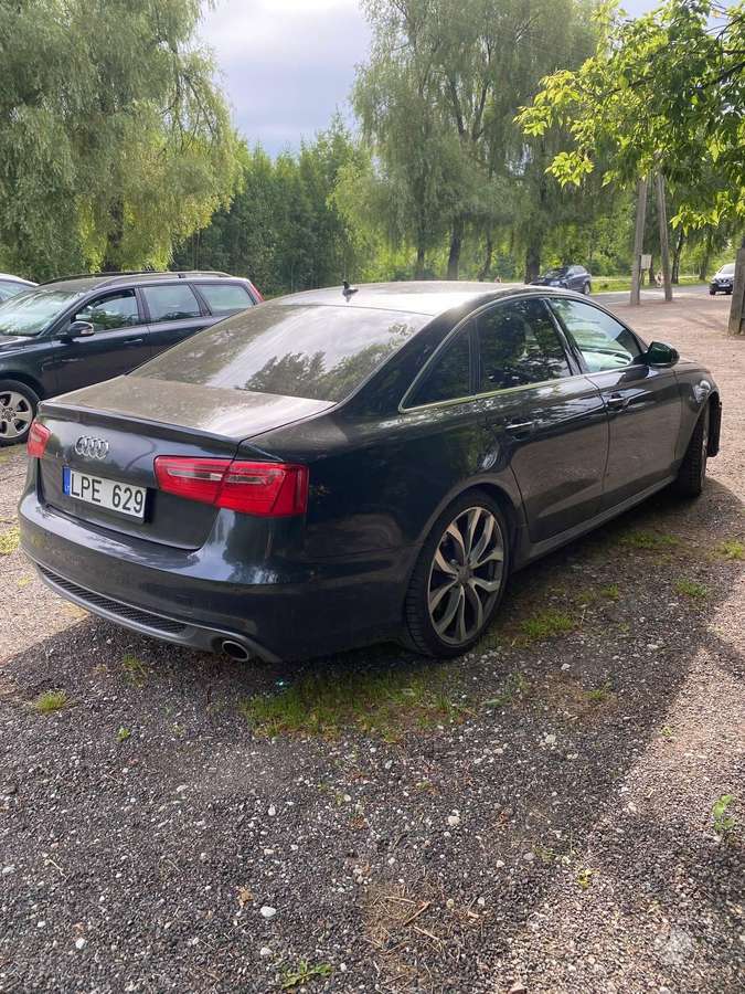 Audi A6, 3.0 l., Седан