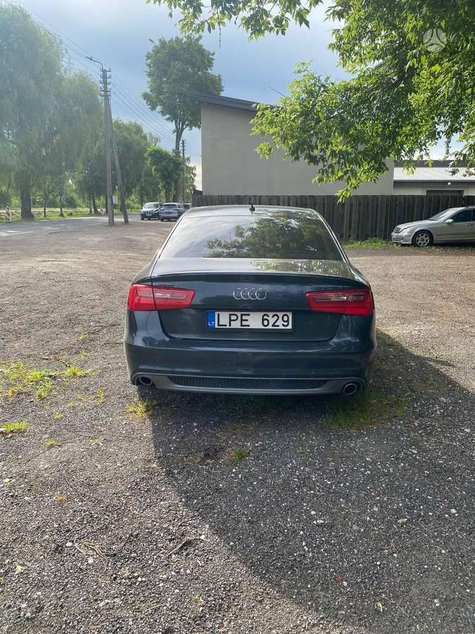 Audi A6, 3.0 l., Седан