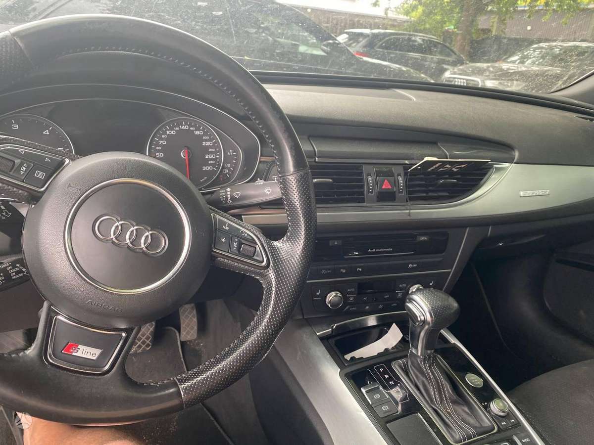 Audi A6, 3.0 l., Седан