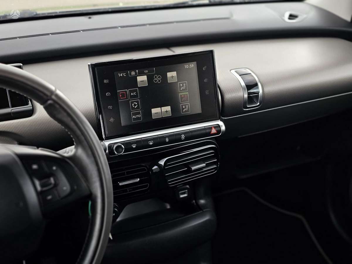 Citroen C4 Cactus, 1.6 l., Хэтчбек