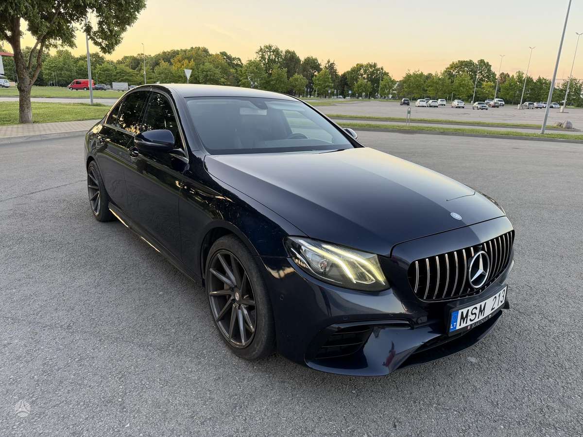 Mercedes-Benz E220, 2.0 l., Седан