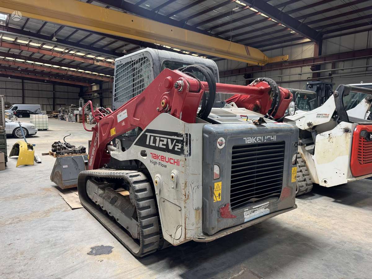 Takeuchi TL12, mini loaders