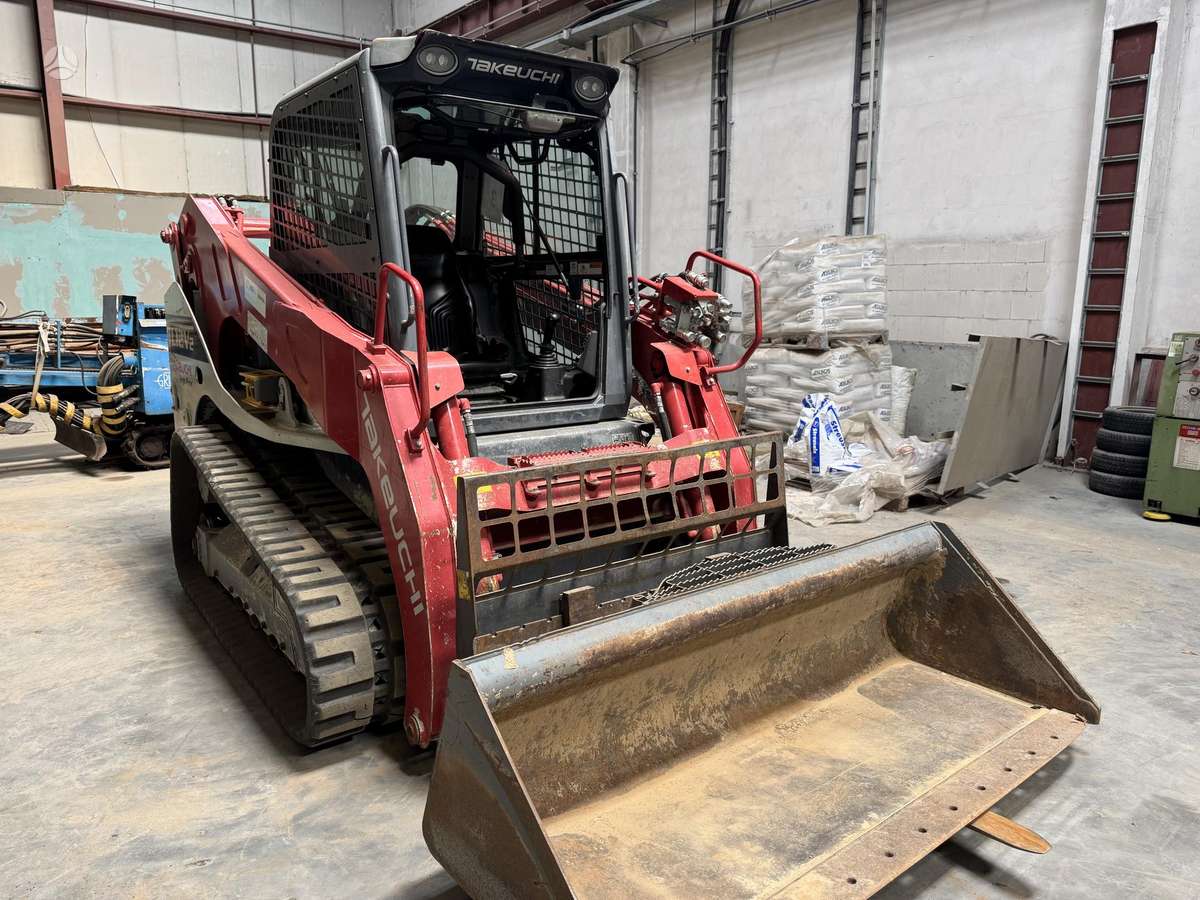 Takeuchi TL12, mini loaders