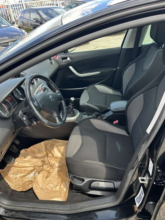 Peugeot 308, 1.6 l., Универсал