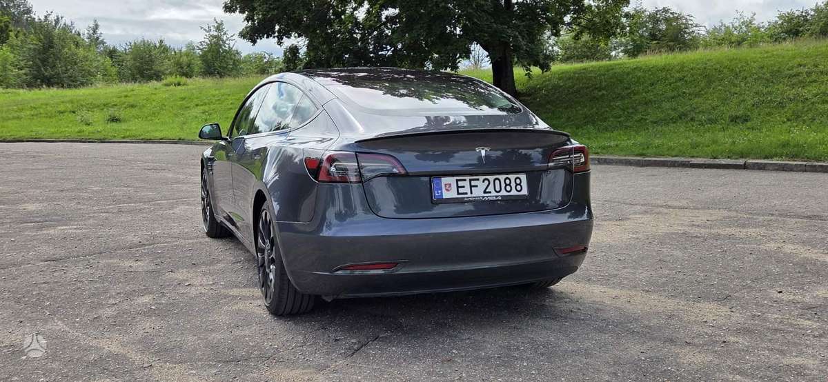 Tesla Model 3, 75 кВт·ч, Седан