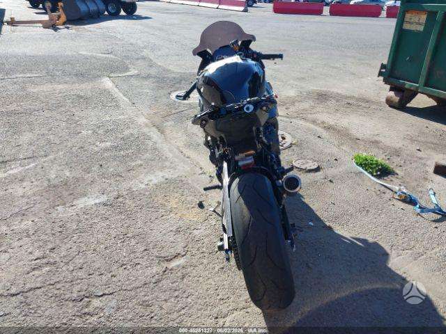 BMW S 1000 RR 999cc, superbikes