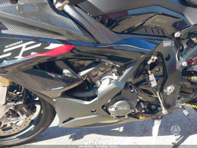 BMW S 1000 RR 999cc, superbikes