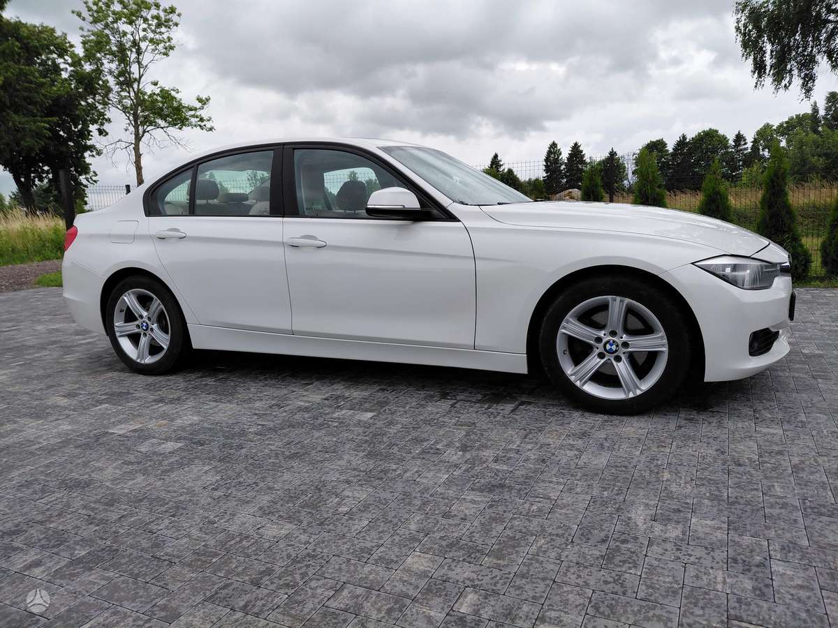 BMW 328, 2.0 l., Седан