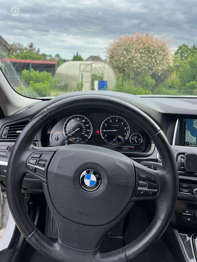 BMW 535, 3.0 l., Седан