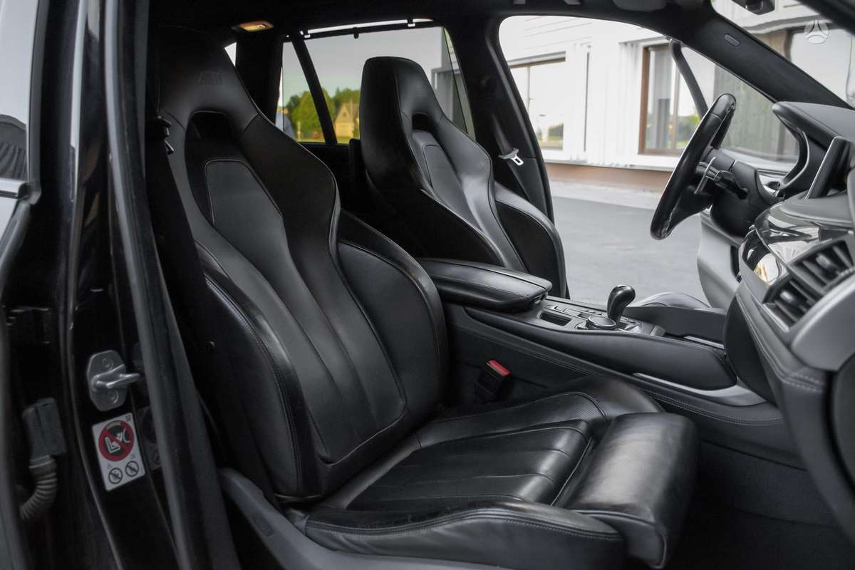 BMW X5 M, 4.4 l., off-road / crossover
