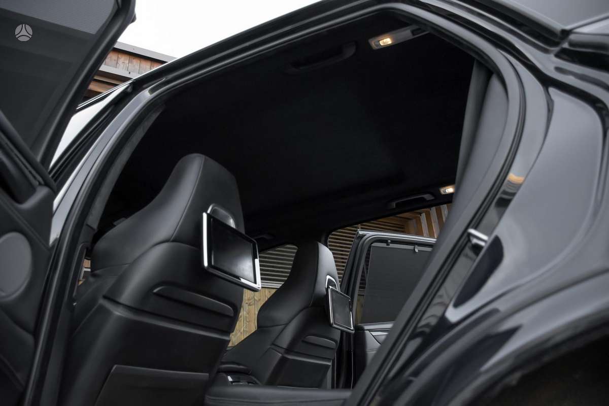 BMW X5 M, 4.4 l., off-road / crossover