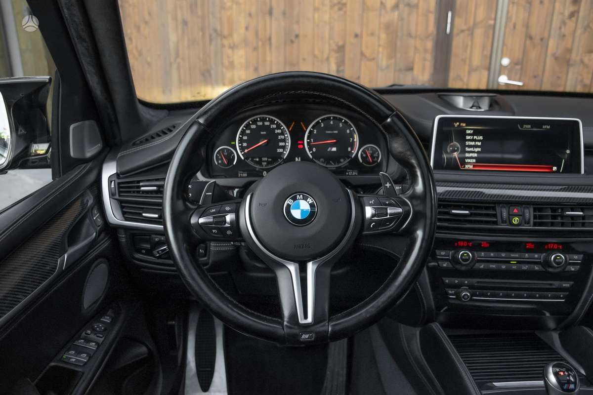 BMW X5 M, 4.4 l., off-road / crossover