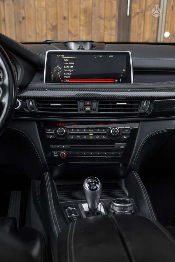 BMW X5 M, 4.4 l., off-road / crossover