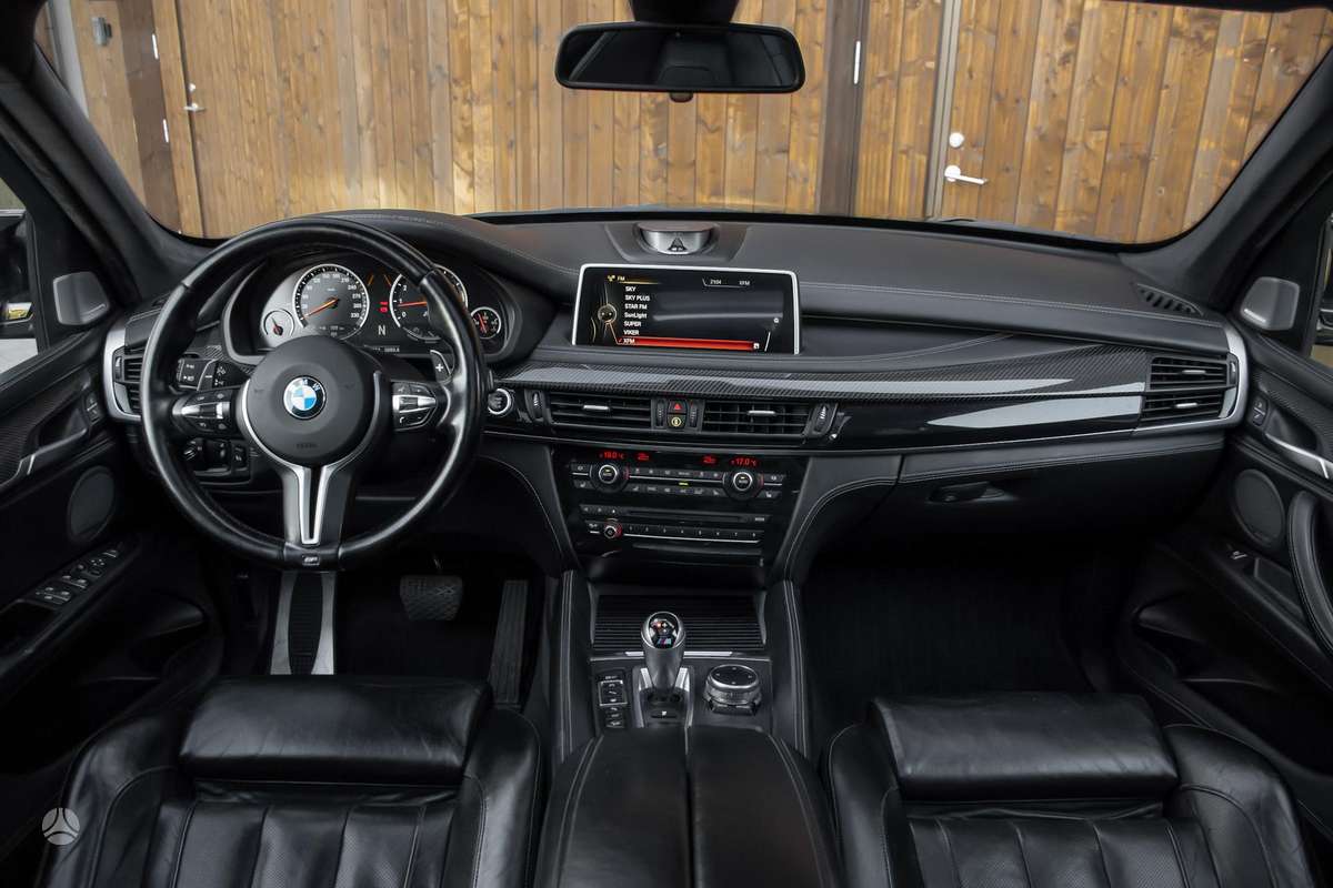 BMW X5 M, 4.4 l., off-road / crossover