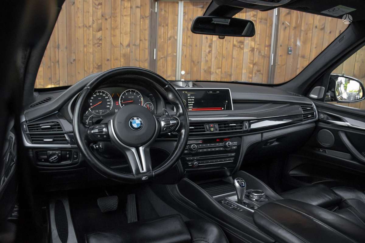 BMW X5 M, 4.4 l., off-road / crossover