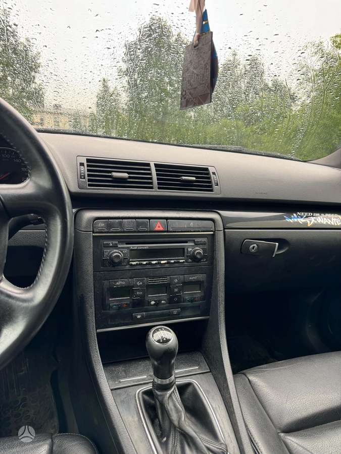 Audi A4, 1.9 l., sedanas