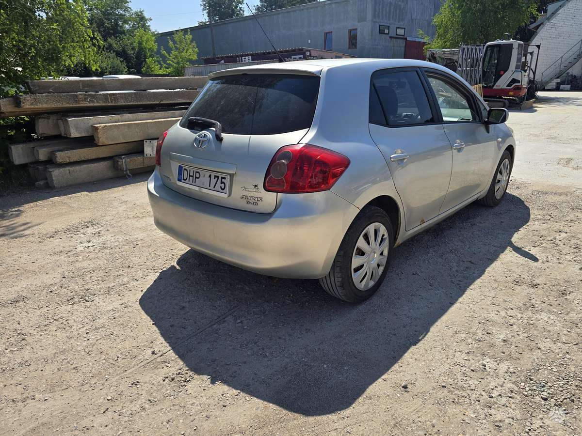 Toyota Auris, 1.4 l., hatchback
