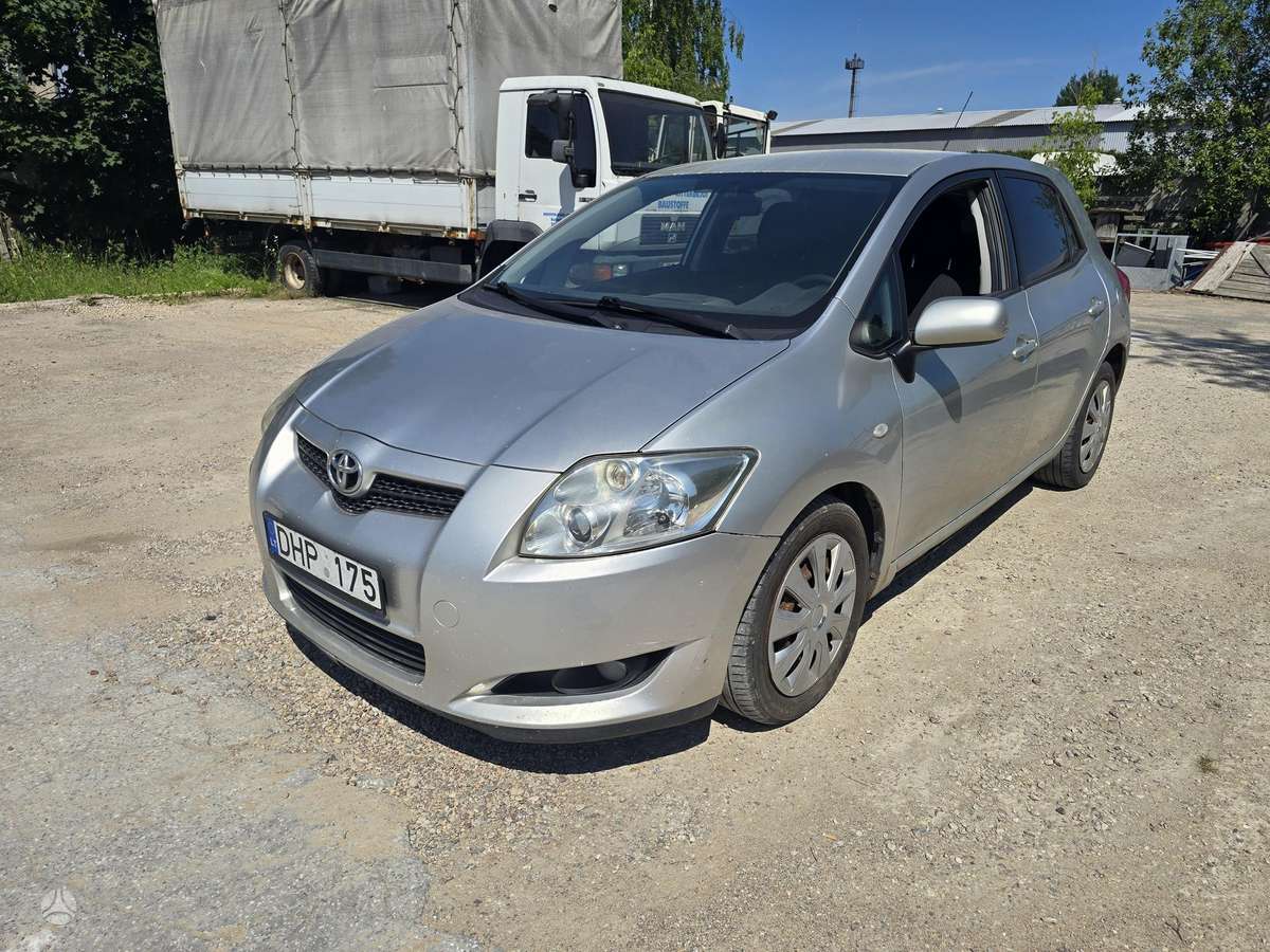 Toyota Auris, 1.4 l., hatchback