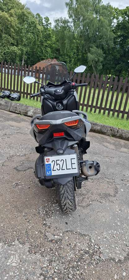 Yamaha X-max 125cc, scooters / mopeds