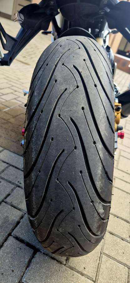 Triumph Street Triple 675cc, street / classic