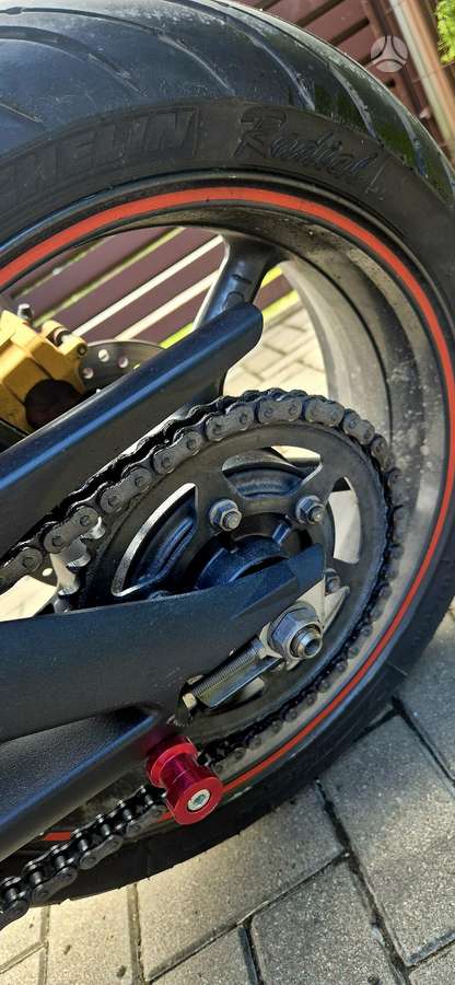 Triumph Street Triple 675cc, street / classic