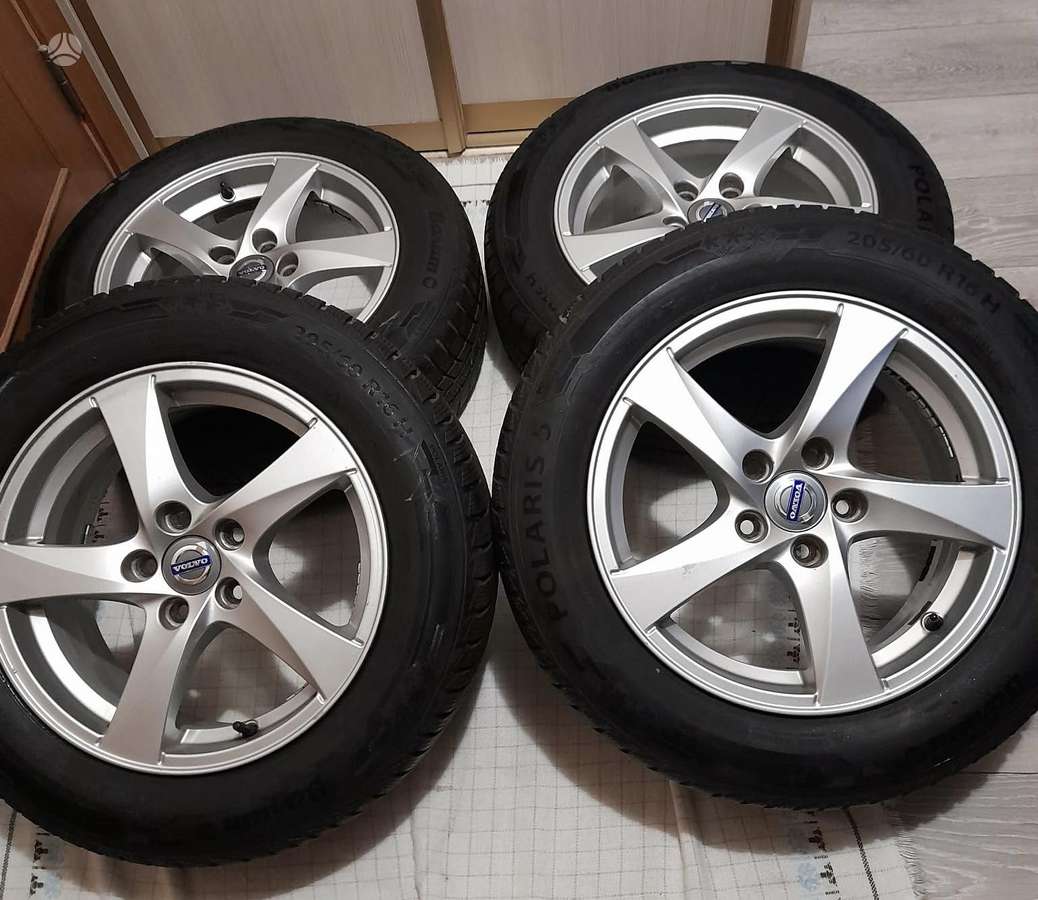 Volvo, lengvojo lydinio, R16