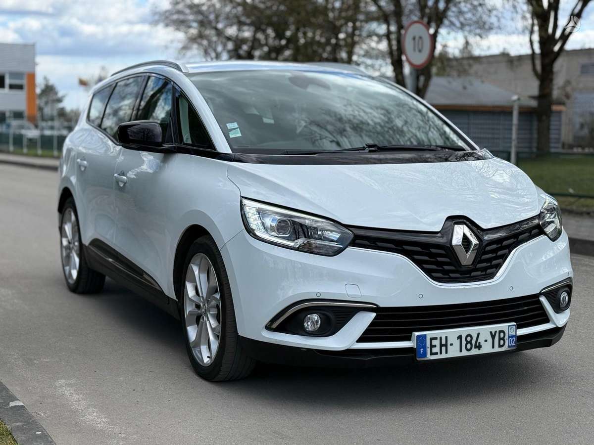Renault Grand Scenic - 1