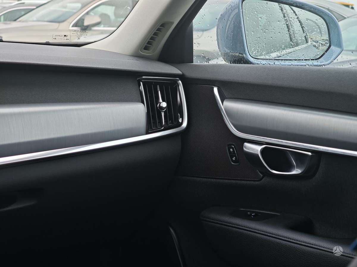 Volvo S90, 2.0 l., Седан