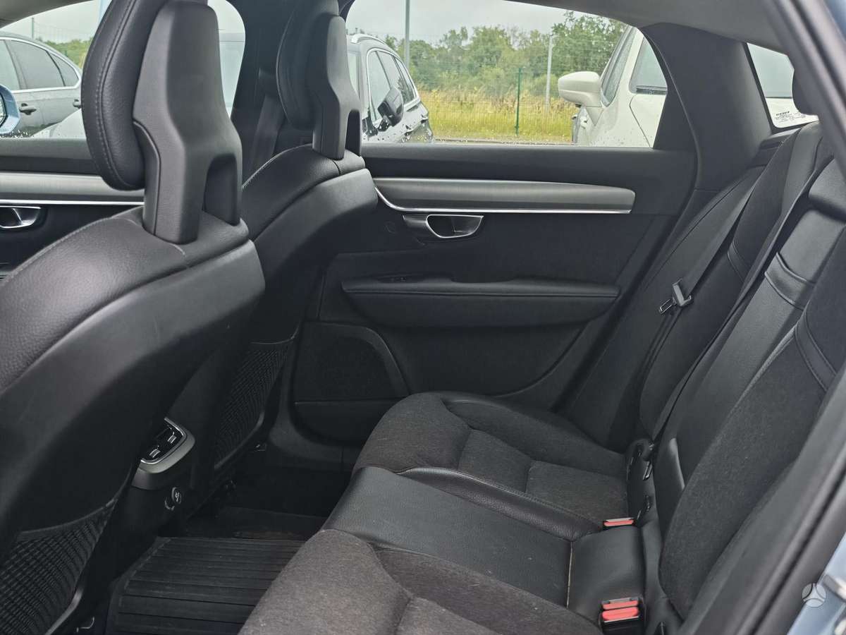 Volvo S90, 2.0 l., Седан