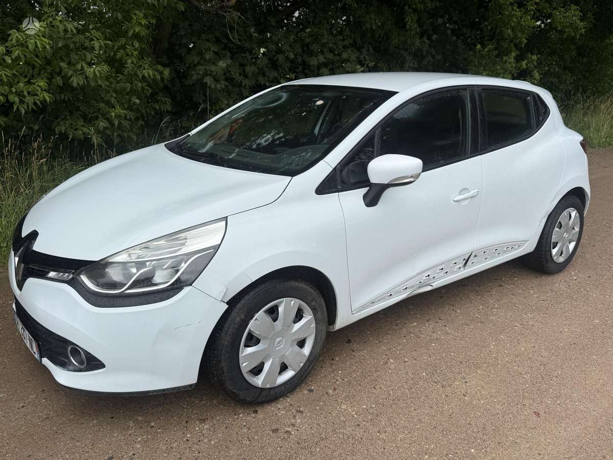 Renault Clio - 1