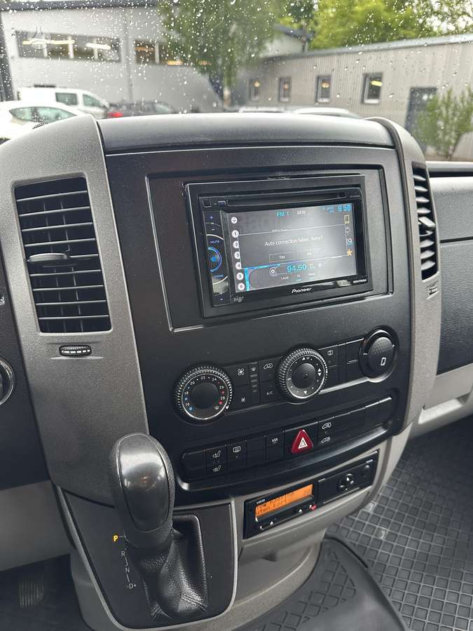 Mercedes-Benz Sprinter, passenger minibus
