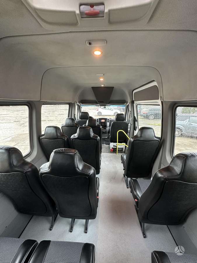 Mercedes-Benz Sprinter, passenger minibus