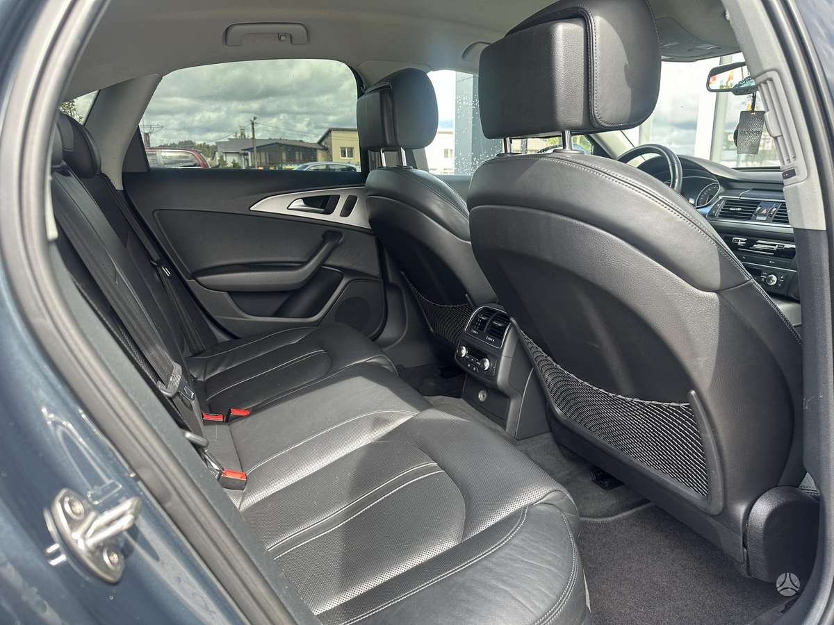 Audi A6, 3.0 l., Седан