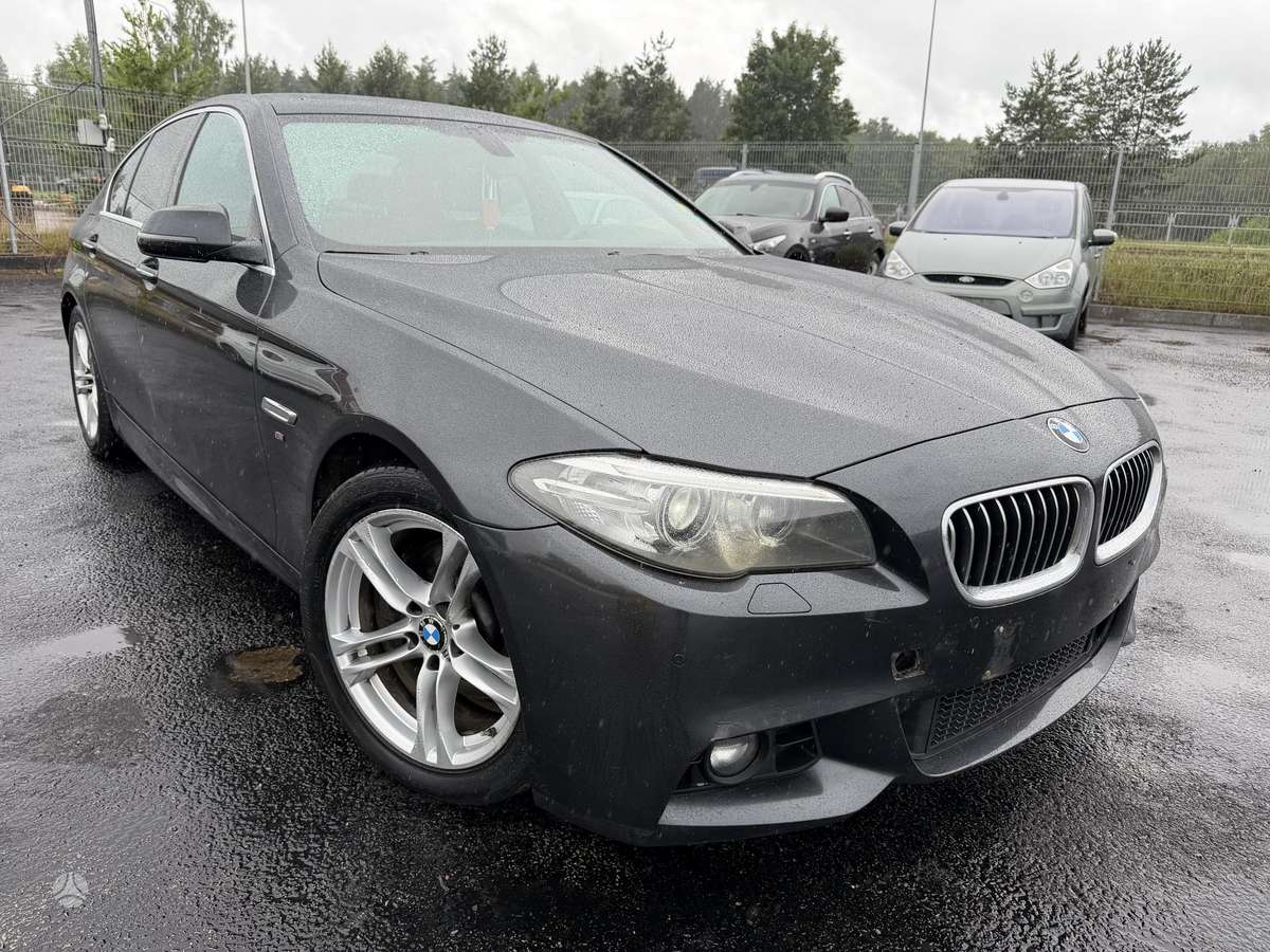 BMW 520, 2.0 l., Седан