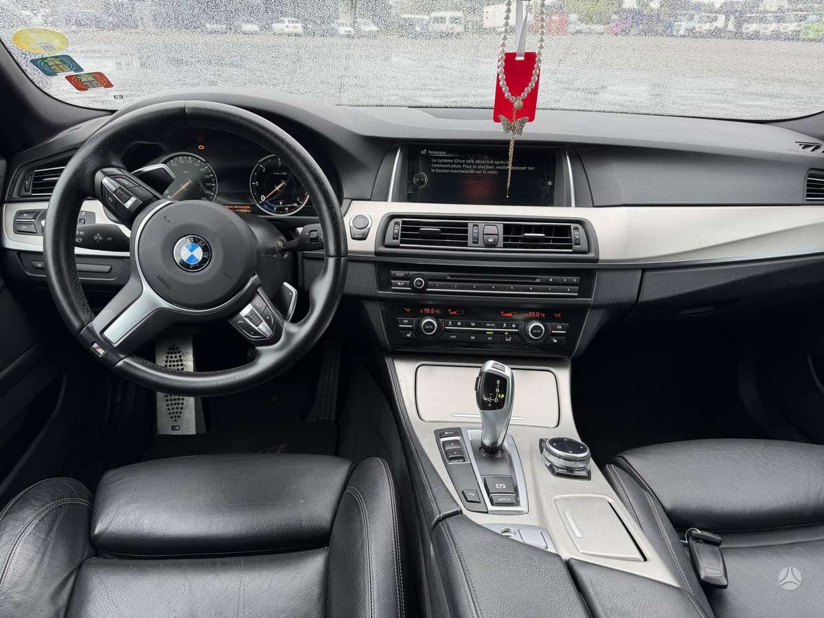 BMW 520, 2.0 l., Седан