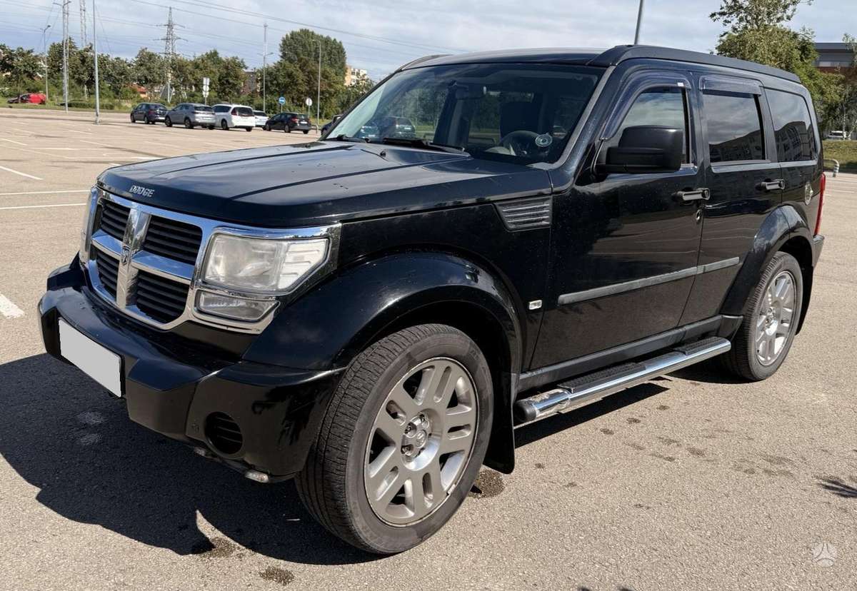 Dodge Nitro, 2.8 l., Внедорожник / Кроссовер