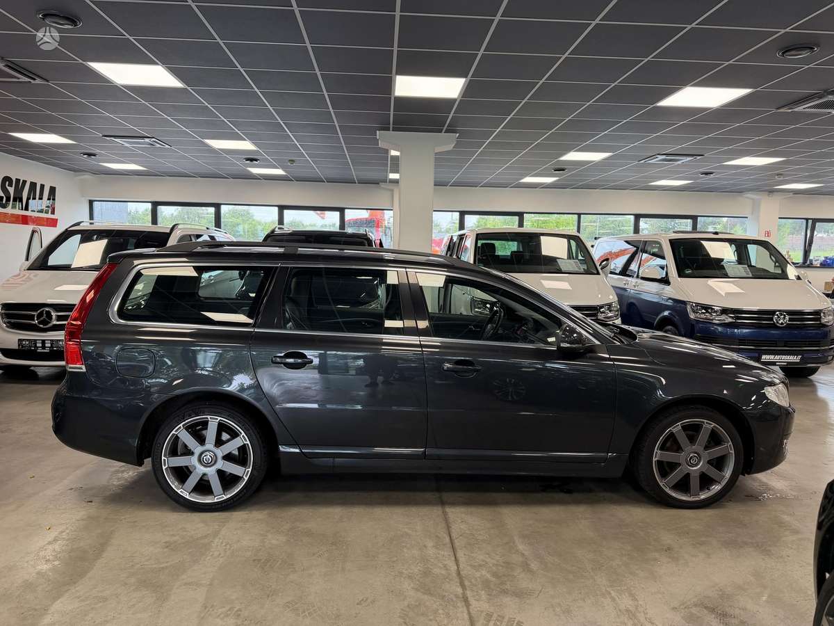 Volvo V70, 2.0 l., wagon