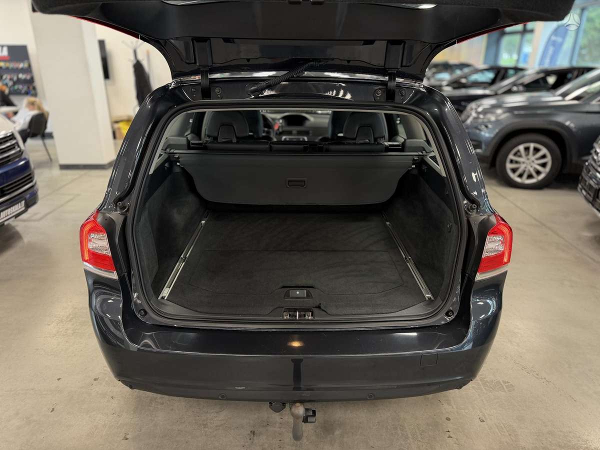 Volvo V70, 2.0 l., Универсал