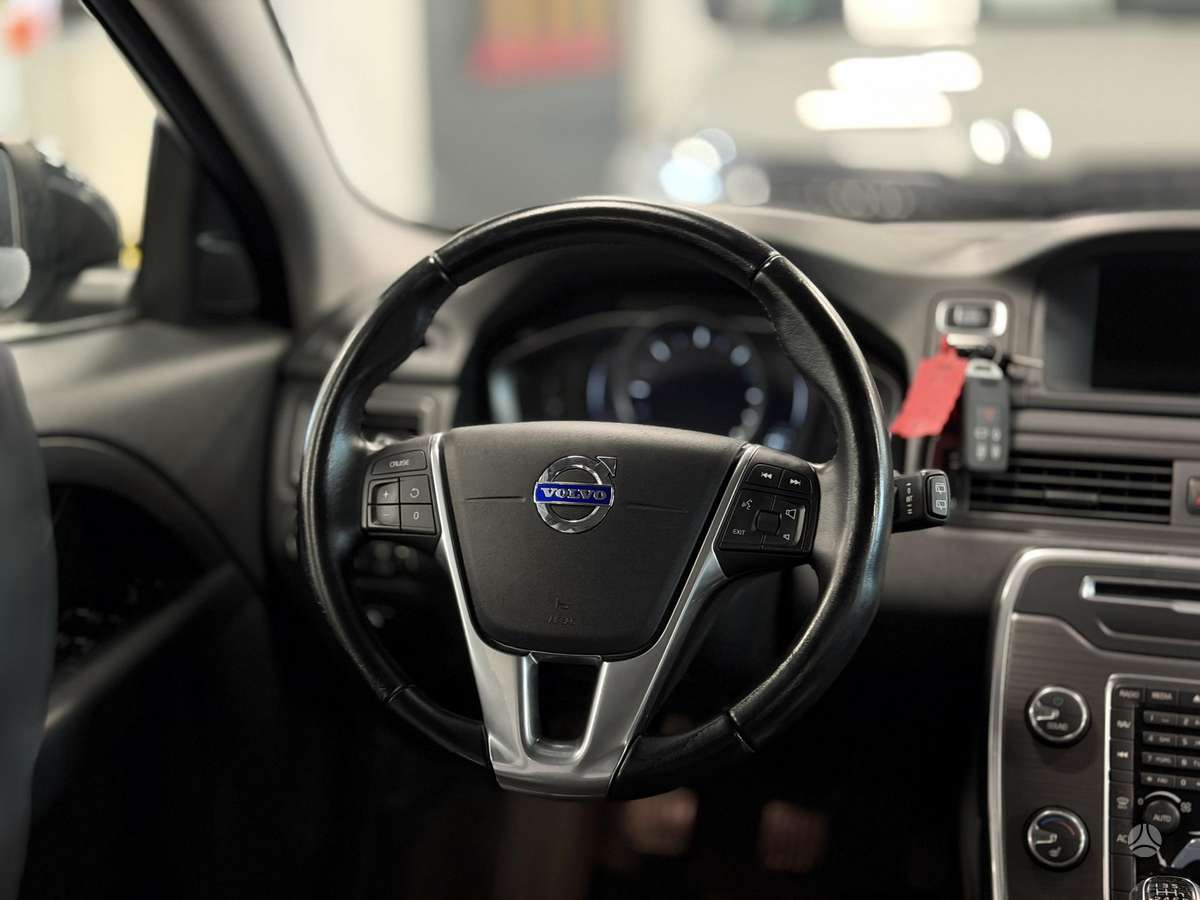 Volvo V70, 2.0 l., Универсал