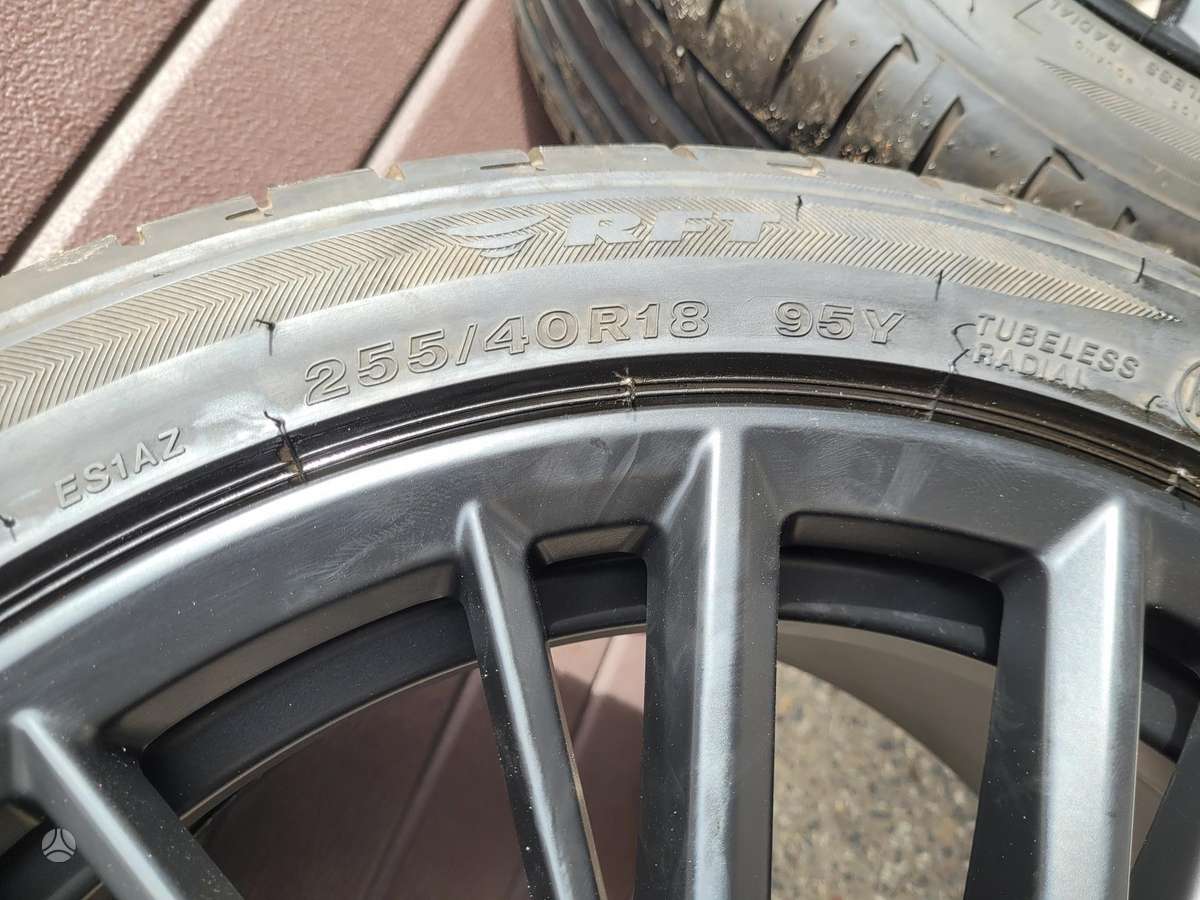 BMW Su padangomis, lengvojo lydinio, R18